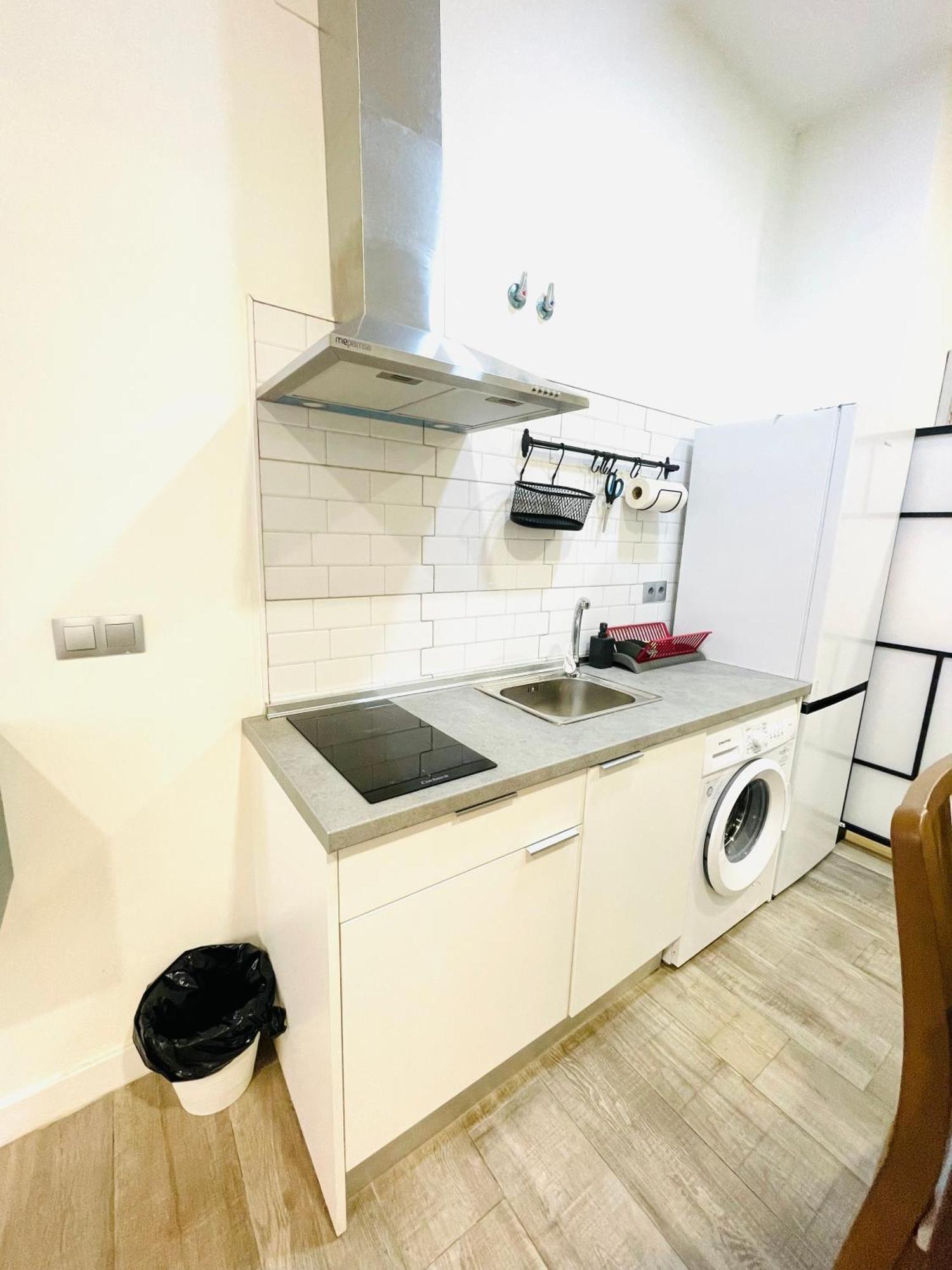 Completo Y Con Buena Ubicacion P2 Apartment Malaga Exterior photo
